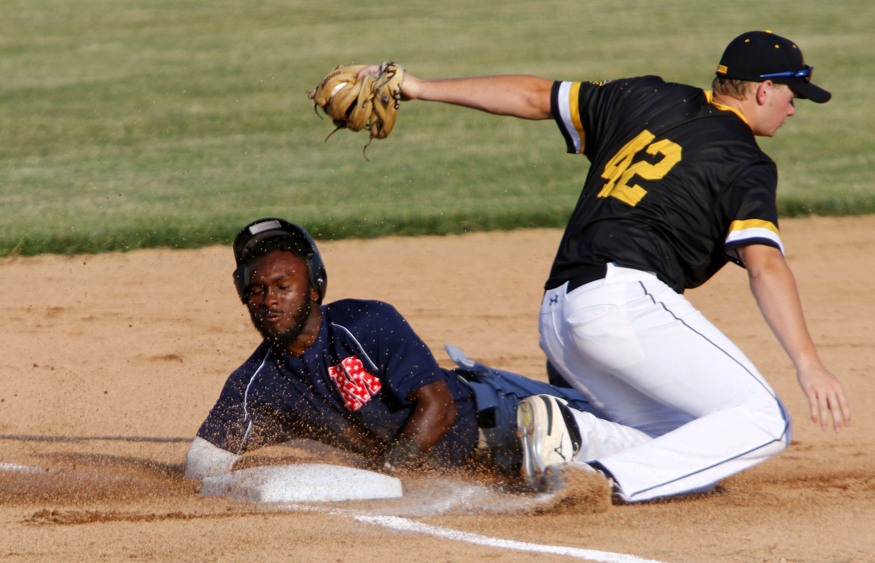 NWI Oilmen vs. MCL Minutemen